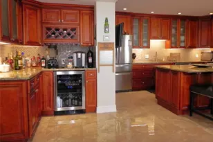 4350 Hillcrest Dr, Hollywood, FL 33021 - Photo 8