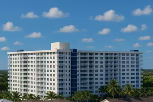 4350 Hillcrest Dr, Hollywood, FL 33021 - Photo 2