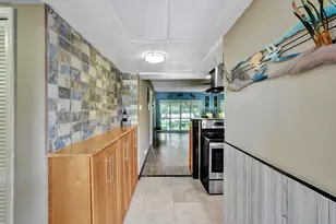 3150 N Palm Aire Dr, Pompano Beach, FL 33069 - Photo 12