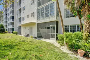 3150 N Palm Aire Dr, Pompano Beach, FL 33069 - Photo 34