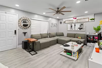 22940 Oxford Place #C, Boca Raton, FL 33433 - Photo 4