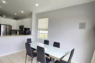 1723 NW 78th Way, Hollywood, FL 33024 - Photo 10