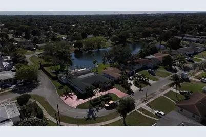 940 NW 151st Street, Miami, FL 33169 - Photo 4