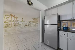 1451 N 12th Ct, Hollywood, FL 33019 - Photo 2