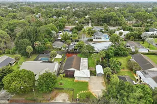 708 Dixie Ln, West Palm Beach, FL 33415 - Photo 6