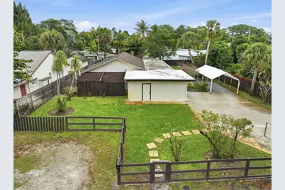708 Dixie Lane, West Palm Beach, FL 33415 - Photo 1
