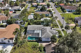 632 SW 8th St, Hallandale Beach, FL 33009 - Photo 56