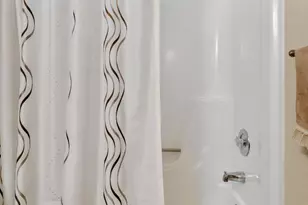 330 NE 26th Ave, Boynton Beach, FL 33435 - Photo 20