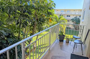 330 NE 26th Ave, Boynton Beach, FL 33435 - Photo 26