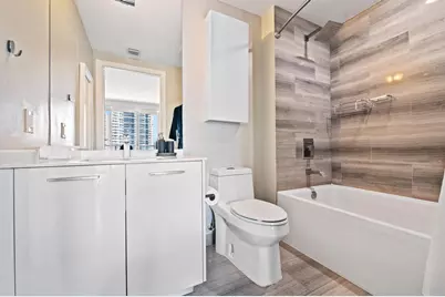 1300 Brickell Bay Drive #2600, Miami, FL 33131 - Photo 18