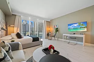 1300 Brickell Bay Dr, Miami, FL 33131 - Photo 14