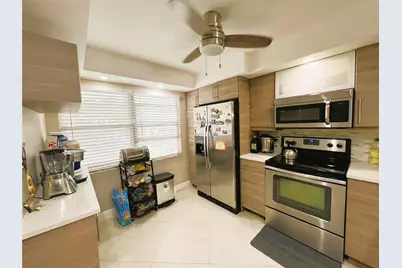 3001 Portofino Isle #E-2, Coconut Creek, FL 33066 - Photo 20