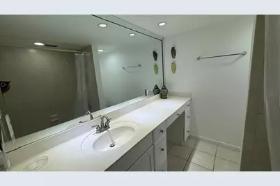 2200 NE 33rd Avenue #11F, Fort Lauderdale, FL 33305 - Photo 14