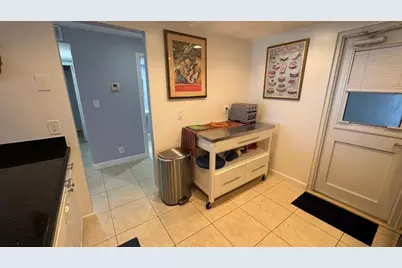 2200 NE 33rd Avenue #11F, Fort Lauderdale, FL 33305 - Photo 8