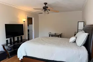 536 NW 45th St, Oakland Park, FL 33309 - Photo 6