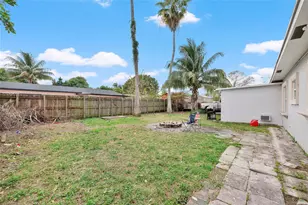 6810 Merion Ct, North Lauderdale, FL 33068 - Photo 20