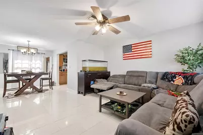 6810 Merion Court, North Lauderdale, FL 33068 - Photo 4