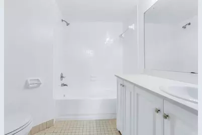 210 Lake Pointe Drive #103, Fort Lauderdale, FL 33309 - Photo 14