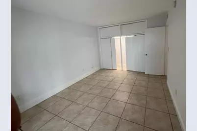 7851 Dunham Boulevard #4, Miami, FL 33138 - Photo 10