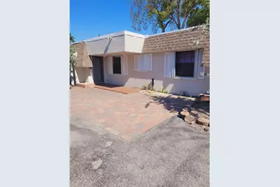 770 NE 38 #R, Oakland Park, FL  - Photo 1