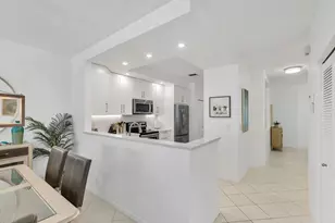 4212 SW 11th St, Deerfield Beach, FL 33442 - Photo 4