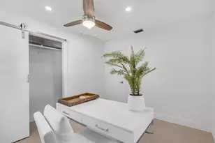 375 Orange Way, West Palm Beach, FL 33405 - Photo 10