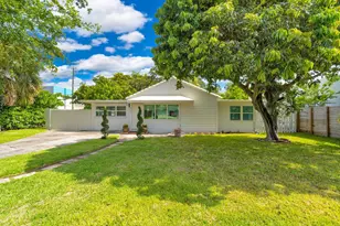 375 Orange Way, West Palm Beach, FL 33405 - Photo 2