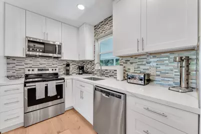 190 NE 21st Street, Boca Raton, FL 33431 - Photo 4