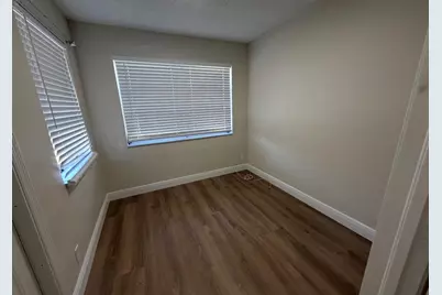 2405 NW 54th Street, Fort Lauderdale, FL 33309 - Photo 10