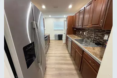 2405 NW 54th Street, Fort Lauderdale, FL 33309 - Photo 4