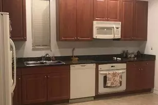 6903 Julia Gardens Dr, Coconut Creek, FL 33073 - Photo 2