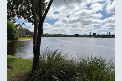 6903 Julia Gardens Drive, Coconut Creek, FL 33073 - Photo 14