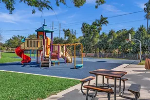 5180 SW 13th St, Plantation, FL 33317 - Photo 44