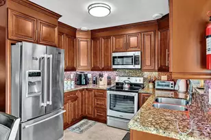 5180 SW 13th St, Plantation, FL 33317 - Photo 18