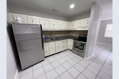 511 W Kalmia Drive #16, West Palm Beach, FL 33403 - Photo 1