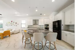 11843 SW 13th Ct, Pembroke Pines, FL 33025 - Photo 10