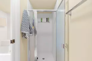 8371 Waterford Cir, Tamarac, FL 33321 - Photo 32