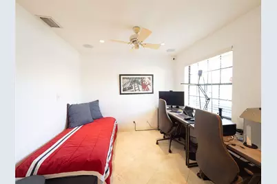 2899 NW 26th Avenue, Boca Raton, FL 33434 - Photo 24