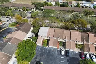 3679 NW 91st Ln, Sunrise, FL 33351 - Photo 24