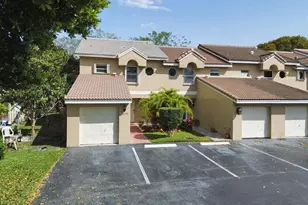 3679 NW 91st Ln, Sunrise, FL 33351 - Photo 4