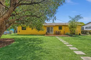 2285 NW 195th St, Miami Gardens, FL 33056 - Photo 2