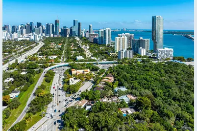 2765 Brickell Court, Miami, FL 33129 - Photo 50