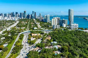 2765 Brickell Ct, Miami, FL 33129 - Photo 50