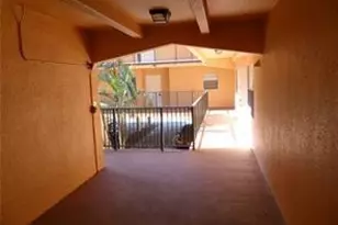430 Commodore Dr, Plantation, FL 33325 - Photo 18