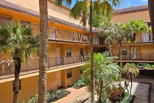 430 Commodore Dr, Plantation, FL 33325 - Photo 36