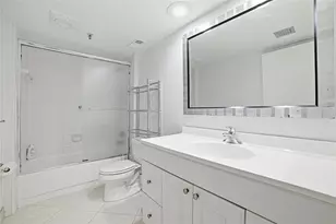 6805 Willow Wood Dr, Boca Raton, FL 33434 - Photo 16