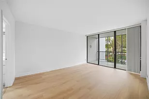 6805 Willow Wood Dr, Boca Raton, FL 33434 - Photo 10