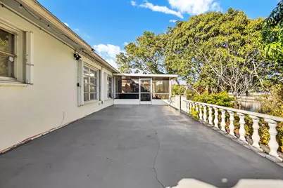 1705 NW 69th Terrace, Margate, FL 33063 - Photo 28