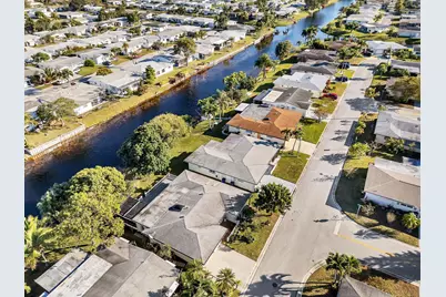 1705 NW 69th Terrace, Margate, FL 33063 - Photo 2