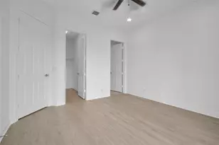 6809 N Lakeside Circle, Davie, FL 33314 - Photo 20